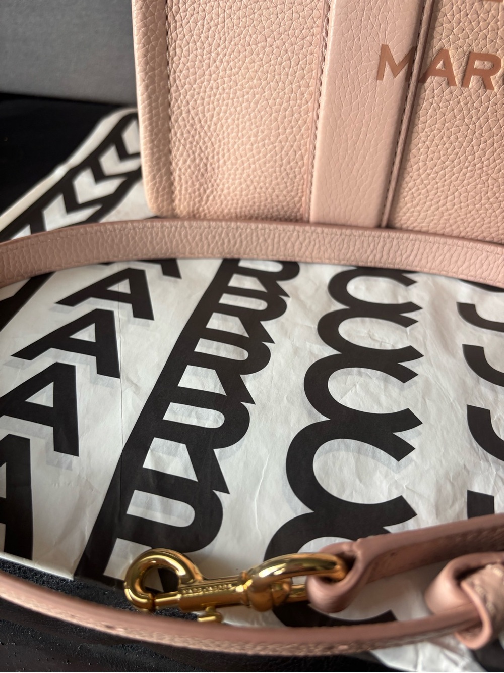 Marc Jacobs The Tote Bag in Blush Pink Leather MEDIUM - Picture 4 of 15